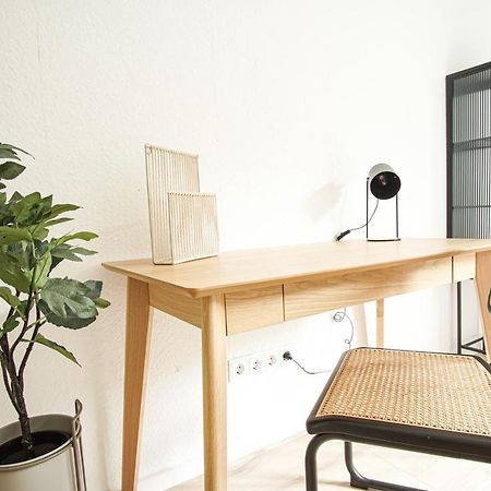 Homefy Feel-Good Apartment - Own Parking, Balcony And Garden Ессен Екстер'єр фото