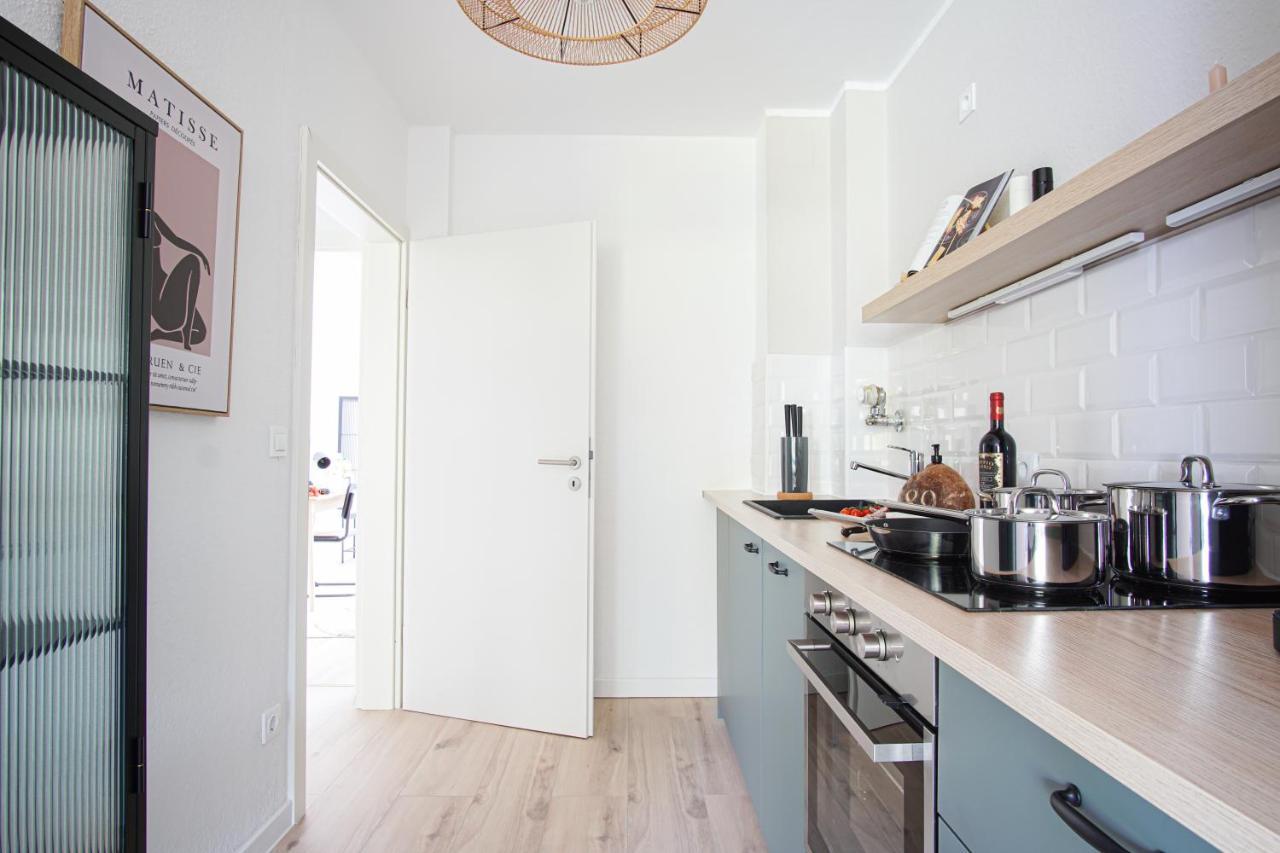 Homefy Feel-Good Apartment - Own Parking, Balcony And Garden Ессен Екстер'єр фото