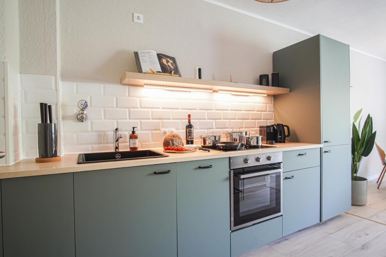 Homefy Feel-Good Apartment - Own Parking, Balcony And Garden Ессен Екстер'єр фото